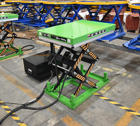 SCISSOR LIFT TABLE
