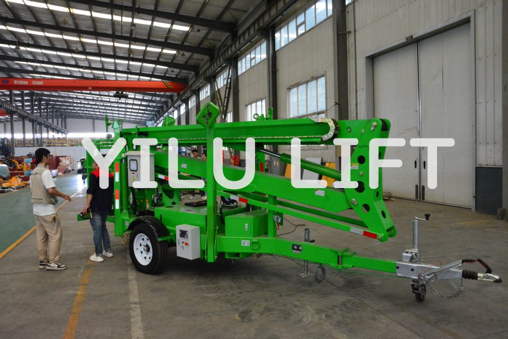 boom lift green